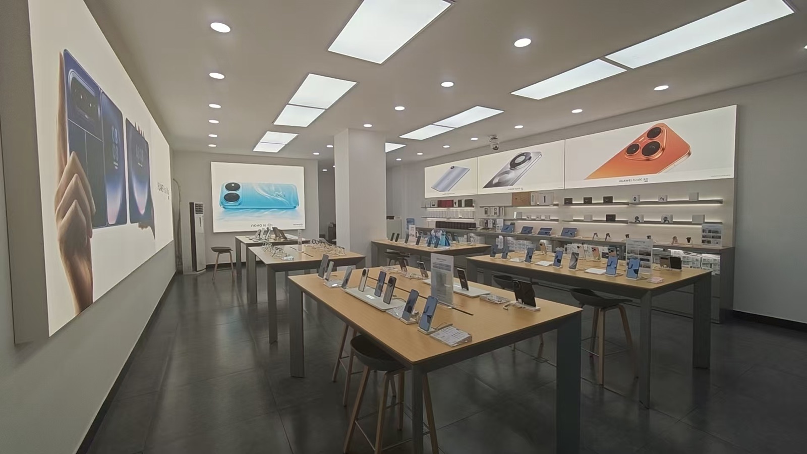 京兴人民东路华为门店体验空间实景